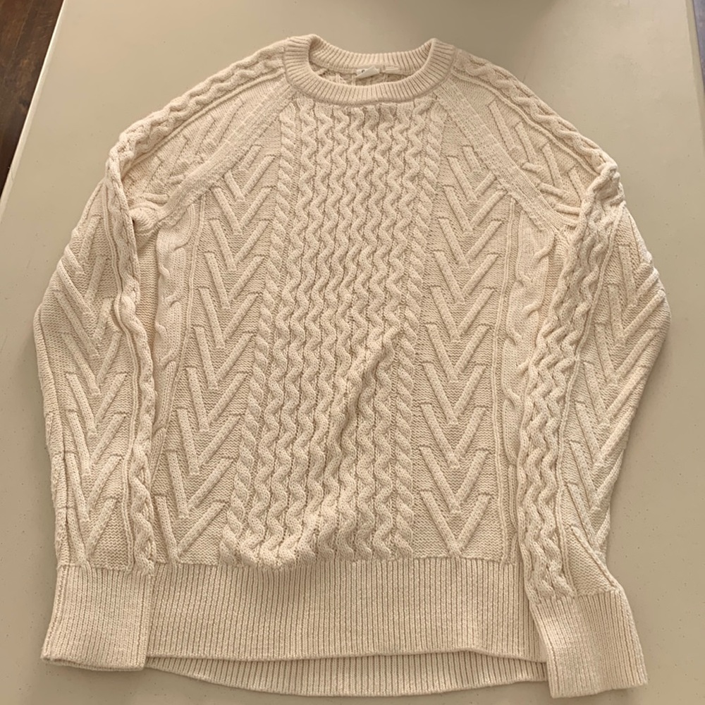 Gap knit sweater